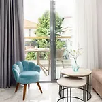 Evitel Luxury Living 4* 卡尼奥提