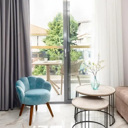 Evitel Luxury Living Aparthotel 3*