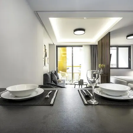 Evitel Luxury Living شقة فندقية