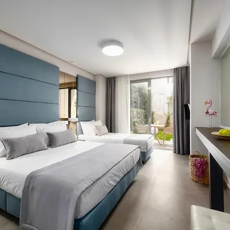 Evitel Luxury Living Aparthotel 3*