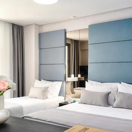 Evitel Luxury Living Apartmanhotel Hanióti