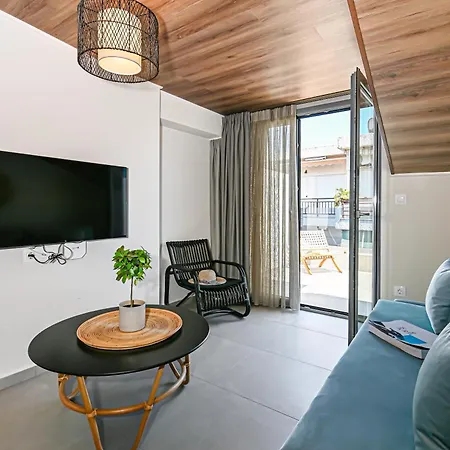 Evitel Luxury Living Aparthotel Hanioti