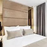 Evitel Luxury Living 4* 하니오티