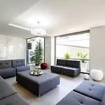 아파트호텔 Evitel Luxury Living 4*