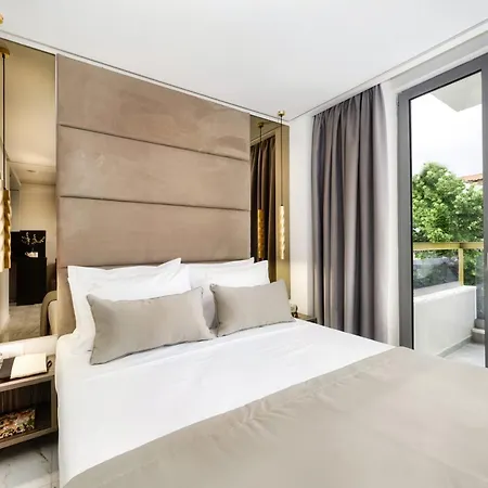 Evitel Luxury Living Aparthotel