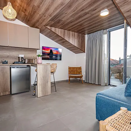 Evitel Luxury Living Χανιώτη