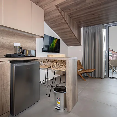 Evitel Luxury Living 4* Χανιώτη