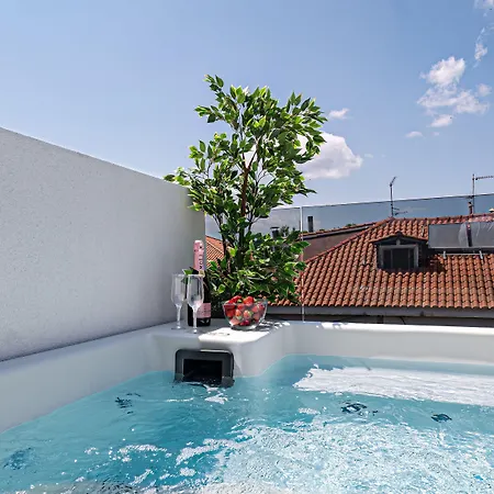 Evitel Luxury Living Aparthotel Hanioti