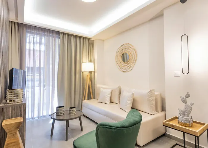 Evitel Luxury Living Aparthotel 4*