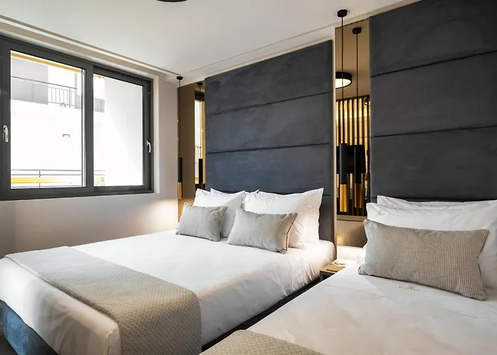 Evitel Luxury Living 4* חניוטי