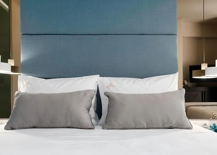 Evitel Luxury Living 4* חניוטי