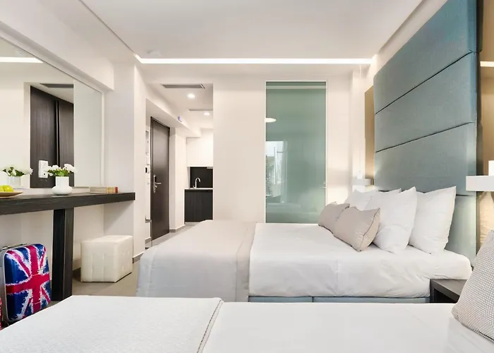 מלון דירות Evitel Luxury Living 4*