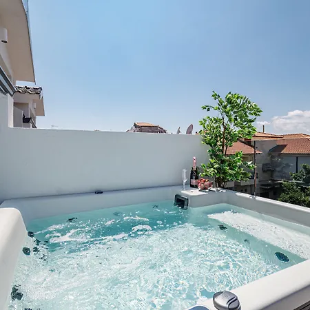 Evitel Luxury Living Apartahotel