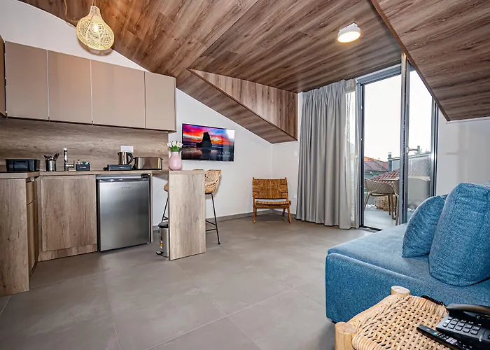 Evitel Luxury Living Hanioti